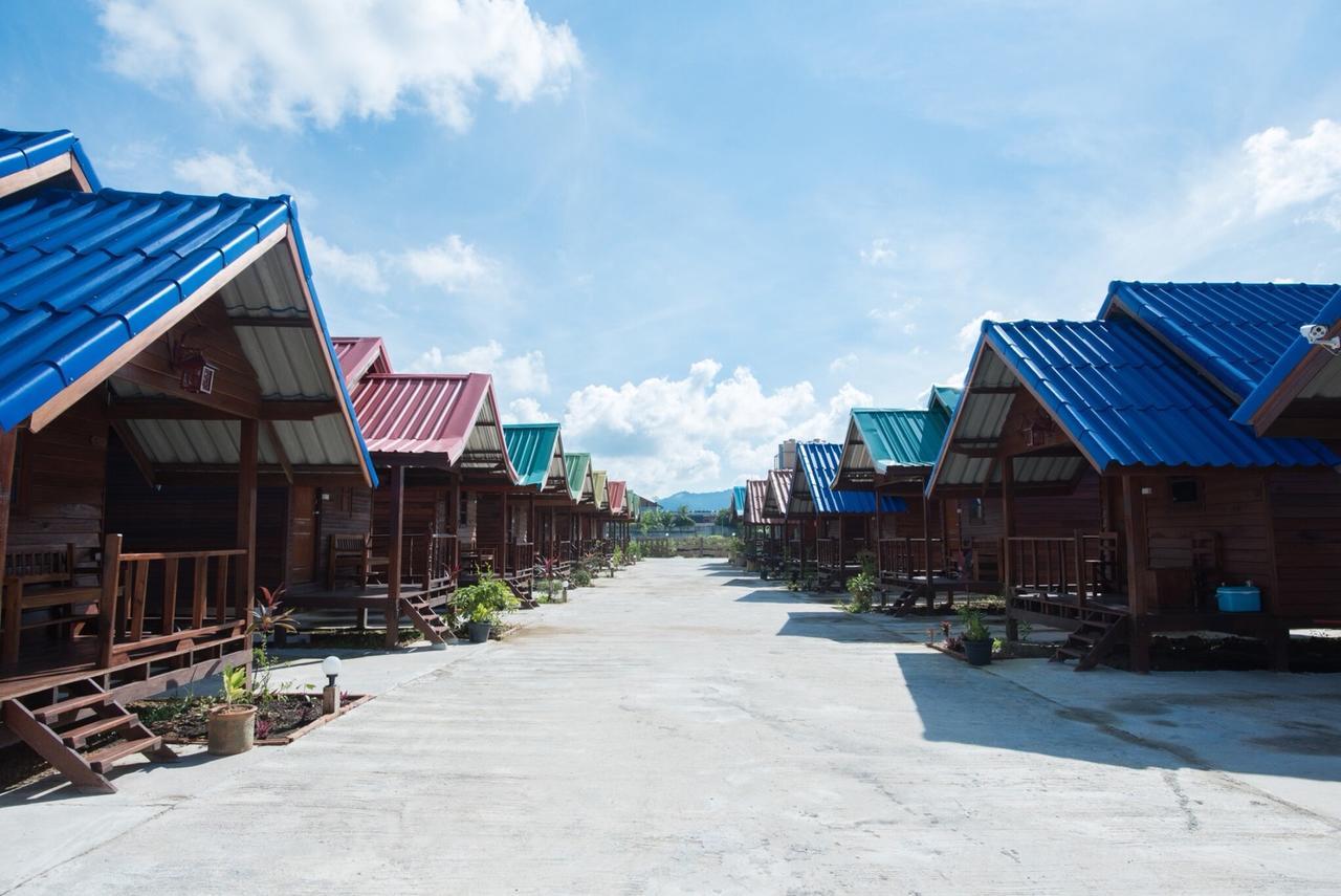 Talad Nam Klong Hae Resort Хатъяй Экстерьер фото