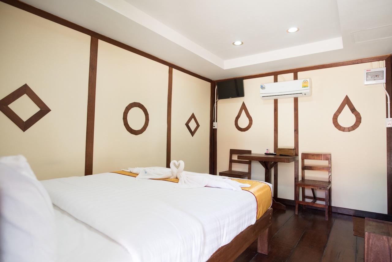 Talad Nam Klong Hae Resort Хатъяй Экстерьер фото